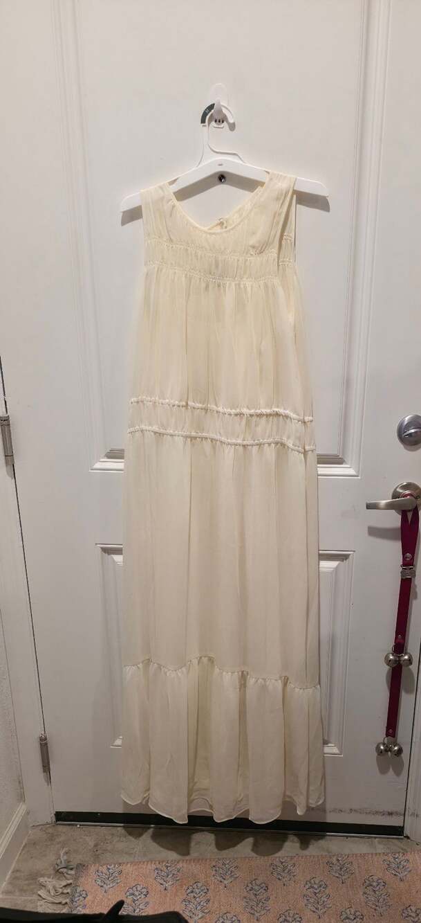 A New Day Maxi Dress Size M Cream Chiffon